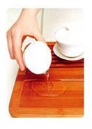 Instructions for making oolong gongfu tea step 4