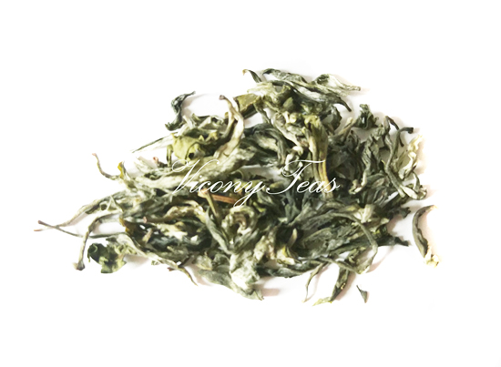 white monkey green tea leaves