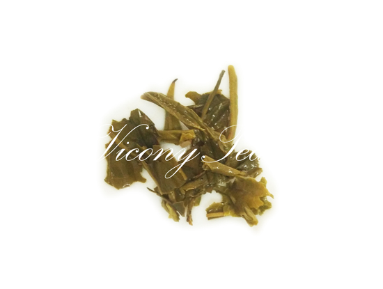 jasmine green tea brewed