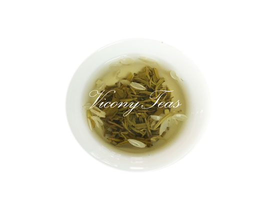 Bi Tan Piao Xue | Snowflake Over Jade Pond  Jasmine Green Tea Infusion
