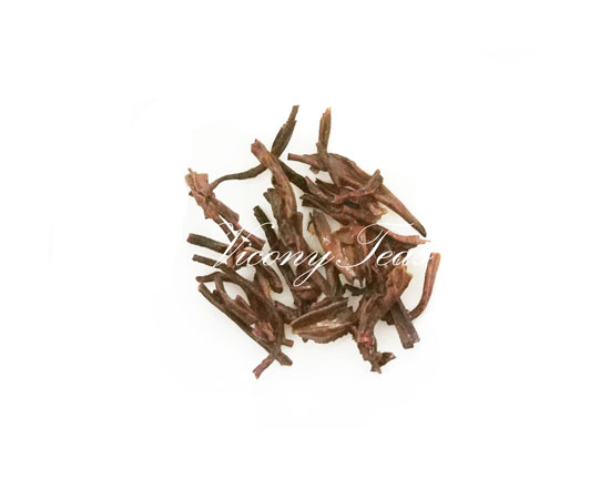 Organic Dian Hong Black Tea Brewed