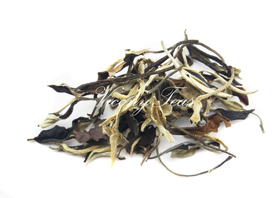 Organic Moonlight White Tea Leaves