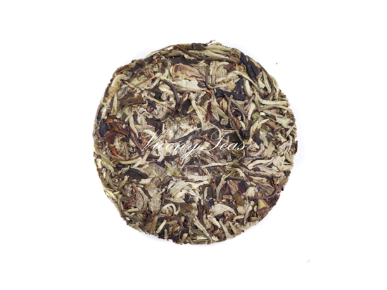 Small Moonlight White Tea Cake | Yue Guang Bai Tea Cake back